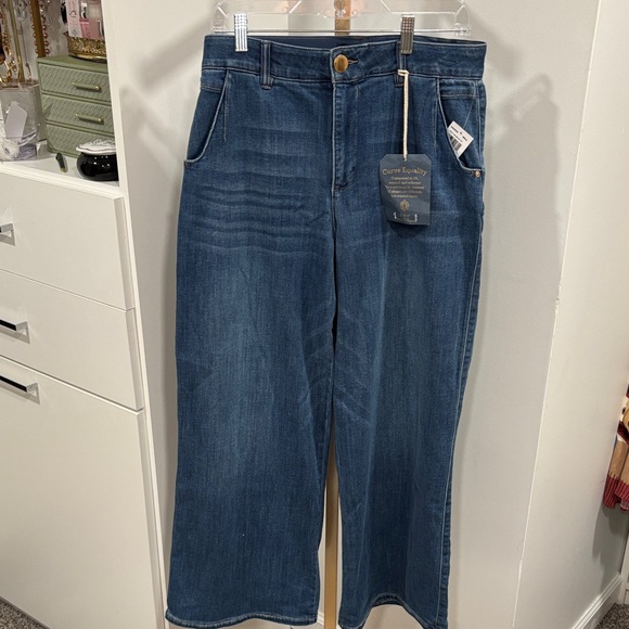 Democracy Dark Blue Flare Jeans - Picture 7 of 9